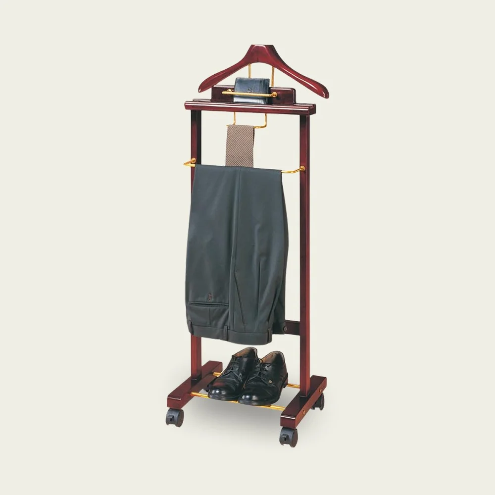 T10 - Clothes Hanger with Wheels